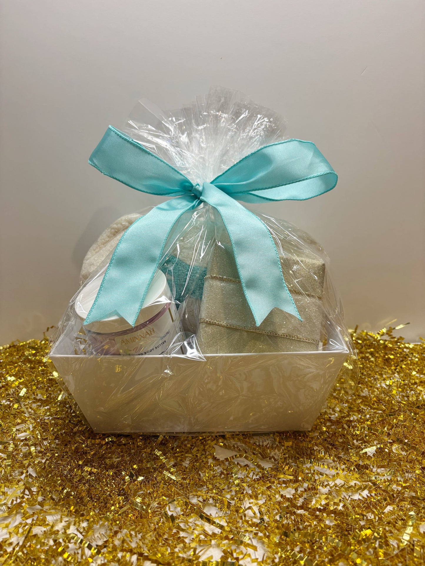 Blue Beaded Bracelet Gift Set- Gorjana Jewelry, Body Butter & Travel Pouch